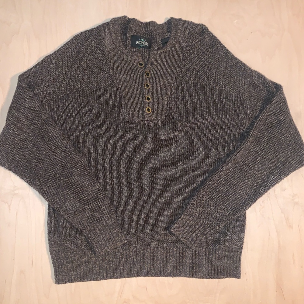 Men’s sweater